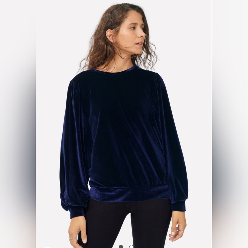 Reg $70 Woman Within Black Full Sleeve Velour Top size 5x